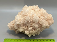 a mas of small salt crystal stuck together